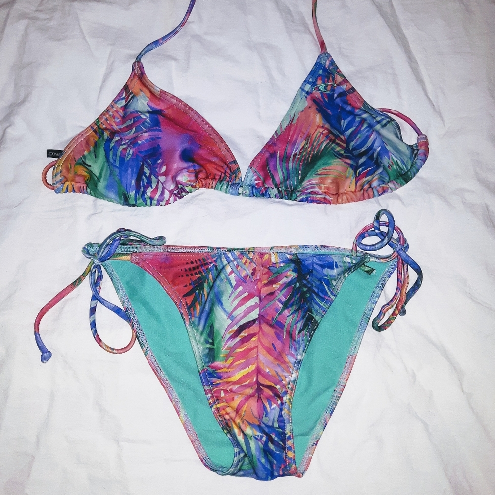 Bikini set👙💦